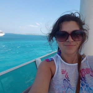 Meet your Posher, Marilyn